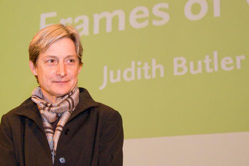 Die amerikanische Philosophin Judith Butler hielt im Audimax des Henry-Ford-Baus die diesjährige Hegel-Lecture, Titel ihres Vortrags "Frames of War"