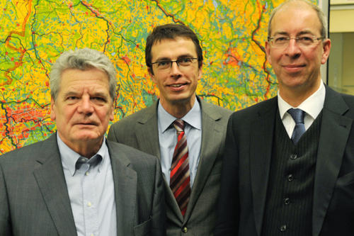 „Der 9. November 1989 – zwischen Erinnerung und Zeitgeschichte“: Joachim Gauck, Paul Nolte und Martin Sabrow  diskutieren an der Freien Universität