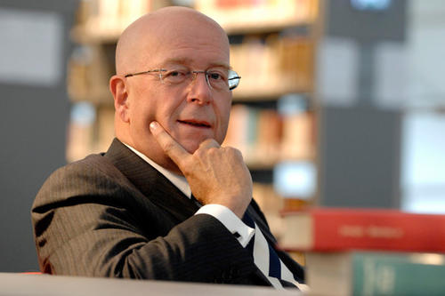 Professor Dieter Lenzen ist seit 2003 Präsident der Freien Universität Berlin
