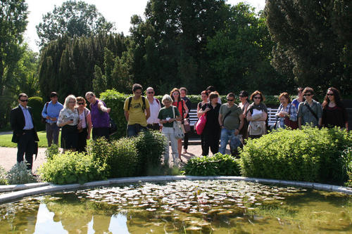 Die Teilnehmer der diesjährigen "International Week" - hier bei ihrem Besuch im Botanischen Garten - waren aus Frankreich, Griechenland, Italien, Litauen, Polen, der Slowakei, Spanien, der Türkei und Zypern an die Freie Universität gekommen.