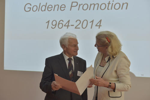 Mit einem Festakt zur „Goldenen Promotion“ würdigt die Freie Universität jährlich ihre Absolventen – in diesem Jahr die Promovenden von 1964.