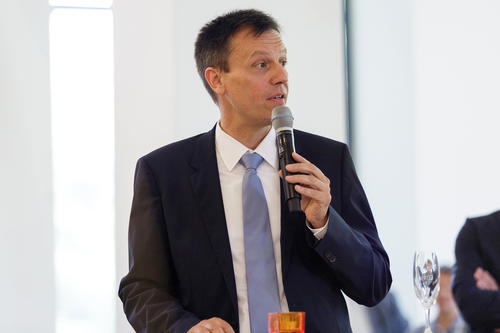 Der Vizepräsident der Freien Universität Klaus Mühlhahn beim Empfang für die Internationalen Wissenschaftler.