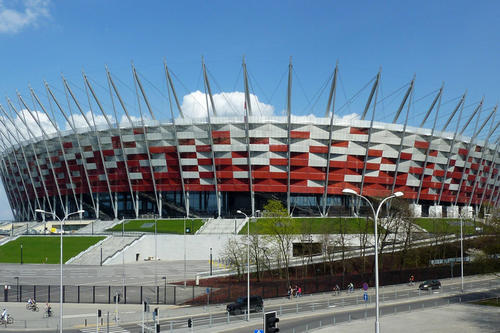 Im Warschauer Nationalstadion wird am 8. Juni das erste Spiel der Fußball-Europameisterschaft ausgetragen, bei dem Polen gegen Griechenland antritt.
