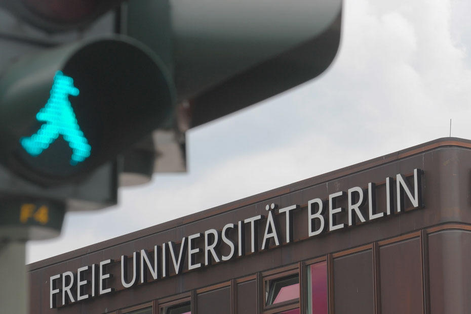 F wie Freie Universität Berlin: Der Name geht auf die Gründungsgeschichte zurück, die ins Jahr 1948 reicht.