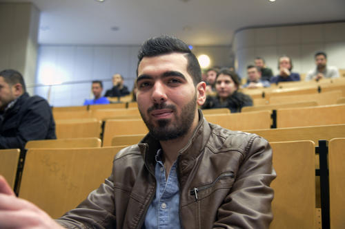 Fahd Majzoub studied media science in Syria and is interested in resuming his studies in Berlin.