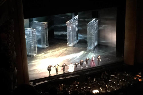 Otello in New York. Luise Müller enjoys Verdi’s opera at the Metropolitan Opera – “the Met.”