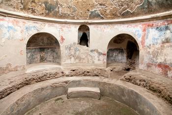 It is still easy to imagine the splendor of the Roman baths.