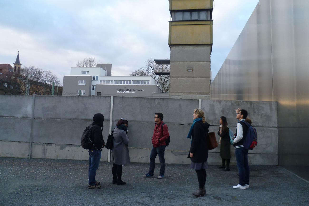 ZDS-Studierende an der Gedenkstätte Berliner Mauer