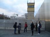ZDS students at the Berlin Wall Memorial