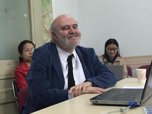Prof. Dr. Hans-Richard Brittnacher of Freie Universität teaching at the ZDS Peking (Spring 2016).
