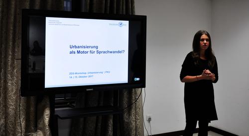 Tanja Ackermann from Freie Universität Berlin talked about language change and urbanization.