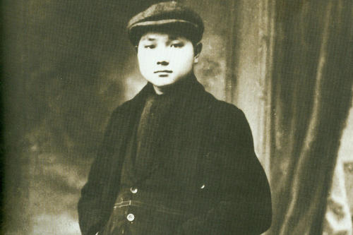 Deng Xiaoping, später Führer der Kommunistischen Partei Chinas, sammelte erste politische Erfahrung im Paris der Zwischenkriegsjahre