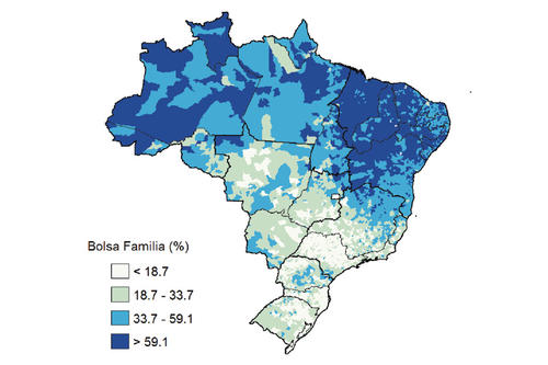 Vom Hilfprogramm Bolsa Família, 2003 angeschoben von der Regierung des ehemaligen brasilianischen Präsidenten Lula da Silva, profitierten vor allem einkommensschwache Familien im Norden des Landes.