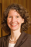 C. Katharina Spieß ist Professorin für Bildungs- und Familienökonomie an der ... - 01-spiess-katharina-nachweis-Isis-Martins