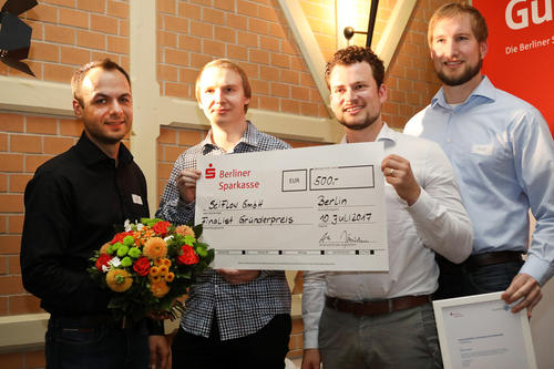 ... SciFlow, konnten sich über jeweils 500 Euro Preisgeld freuen.