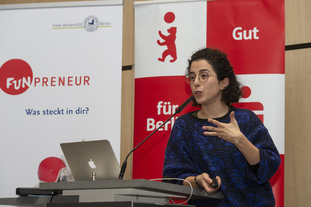Noor Edres ist Projektleiterin bei Über den Tellerrand e.V. und berichtete von den Erfolgen des ehemaligen Funpreneur-Projekts.