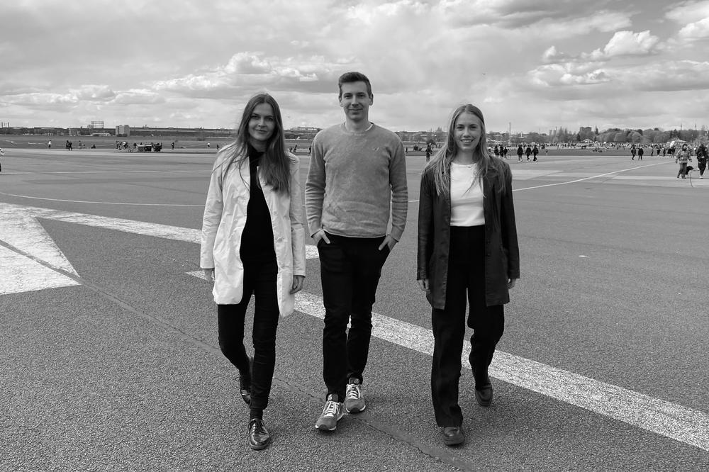 Per App gegen Beziehungsstress: Das Start-up „recoupling“ von Johanna Lubig, Tom Haubner und Jaane Henning (v.l.n.r.) wird mit einem EXIST-Gründerstipendium gefördert.