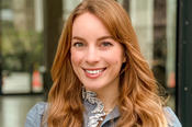 die UI-UX Designer Stephanie Bell ergänzen das Team.