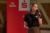 Mitgründerin Jaane Henning stellte das Start-up recoupling vor.