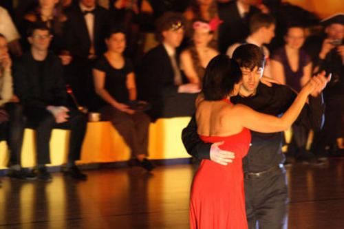 Tango ist nur einer der vielen Tänze des Balls der Zentraleinrichtung Hochschulsport