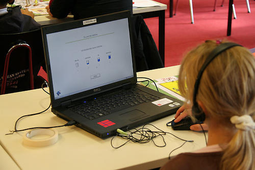 Durch das Einordnen der wahrgenommen Gefühle auf einer Skala, erfahren die Psychologen des Exzellenzclusters „Languages of Emotion“, was Kinder über sich wissen.