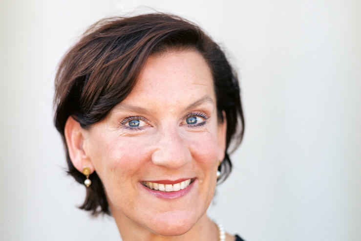 Christiane Theobald promovierte an der Freien Universität und ist heute Stellvertretende Intendantin des Staatsballetts Berlin.