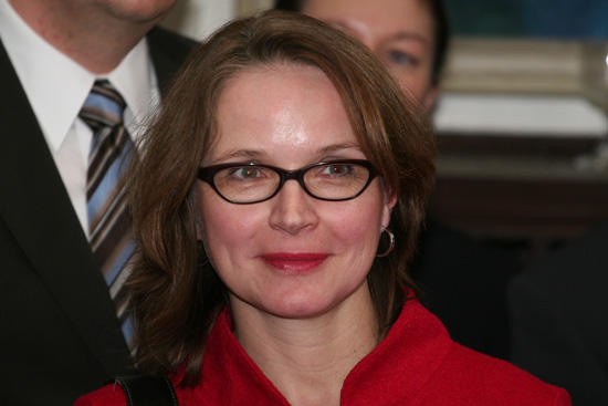 Frau Prof. Jutta Eming wechselt von der Kanada University of Columbia an den Fachbereich Deutsche und Niederländische Philologie der Freien Universität. Unter anderem befasst sie sich mit der höfischen Literatur des Mittelalters.