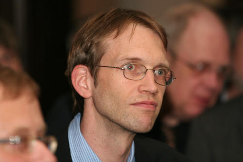 Von der Cambridge University an die Freie Universität Berlin. Herr Prof. Frederik Tilmann wird am Fachbereich Geowissenschaften, speziell Seismologie, tätig sein.