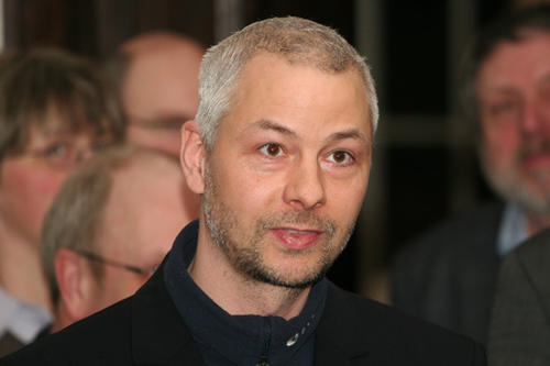 Stefan Koelsch ist Professor für Musikpsychologie und kommt von der University of Sussex