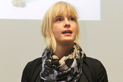 Rhetorisches Geschick und wissenschaftlicher Sachverstand: Annemarie Lang gewann mit ihrem Kurzvortrag beim Speed Lecture Award im Rahmen der Bionnale-Konferenz.