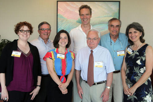 Austauschstudenten von diesseits und jenseits des Atlantiks: (v.l.n.r.) Gabi Schmiegel, Bob Stableski, Ruby Simmons, Patrick Scully, Frank Braun, Roger Montgomery, and Alisa Eland