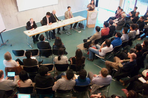 Unter dem Titel „Just another crisis? – Lediglich eine neue Krise?“ diskutierten deutsche und koreanische Wissenschaftler an der Freien Universität Berlin.