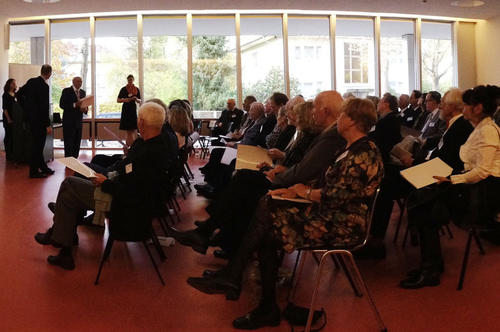 In Begleitung von Familie und Freunden kamen die "Goldenen Promovenden" zur Feierstunde nach Dahlem