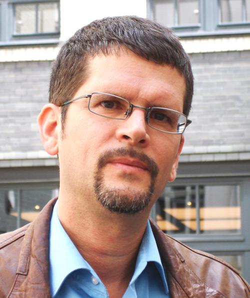 Professor Hansjörg Dilger ist Geschäftsführender Direktor des Instituts für Sozial- und Kulturanthopologie und leitet die dort angesiedelte Arbeitsstelle Medizinethnologie.