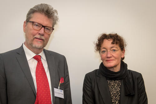 Die Professoren Georg Schreyögg und Anne Eusterschulte haben den „Award for Excellent Supervision“ der Dahlem Research School erhalten.