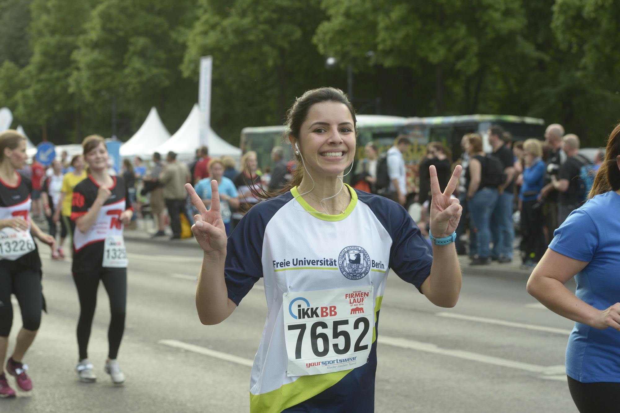 ... und strahlten mit der Sonne um die Wette.