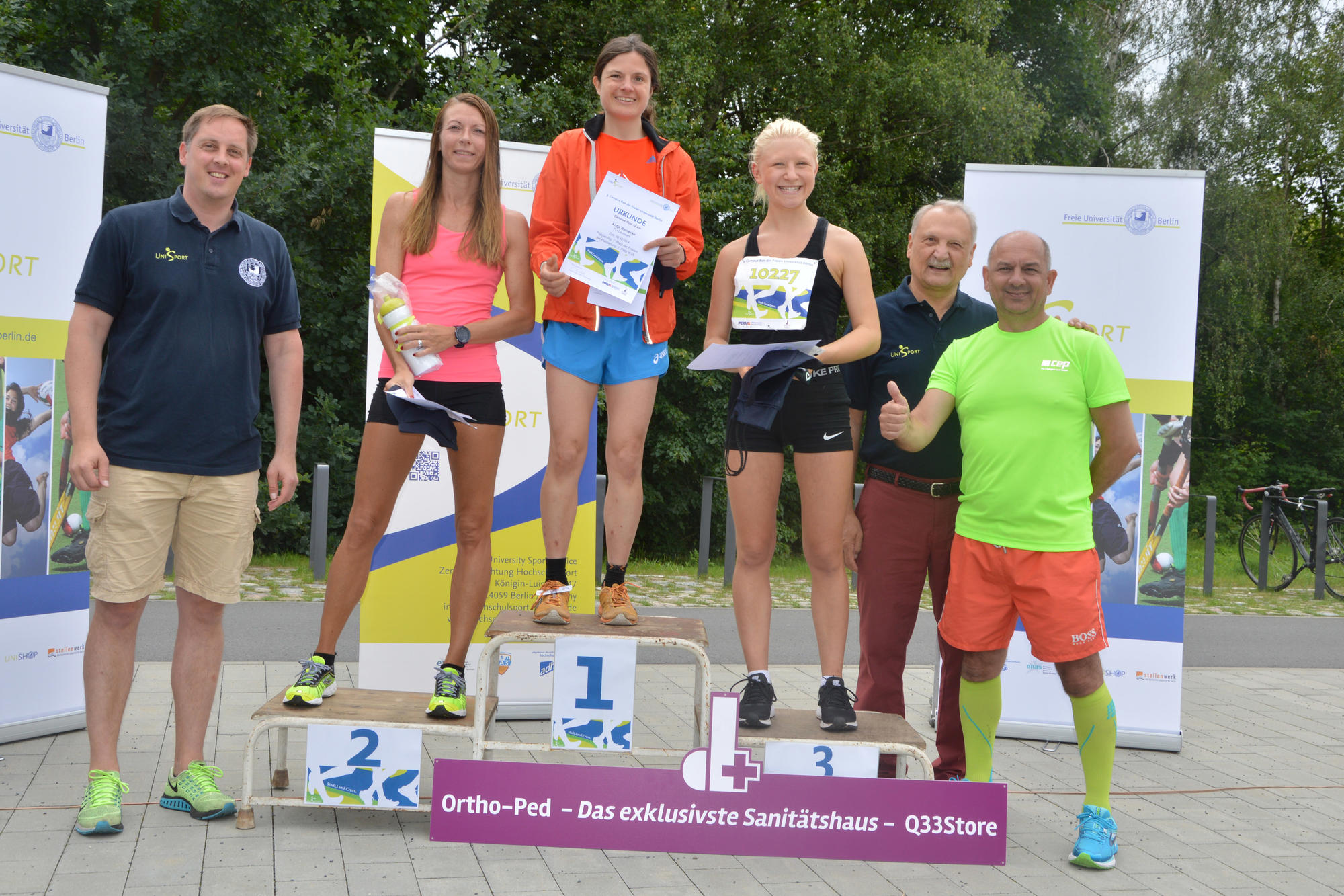 Das Siegerinnen-Team über 10 Kilometer