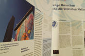 Die Ausstellung zeigt nicht nur Strukturen und Akteure in der 70-jährigen Geschichte der Vereinten Nationen,...