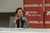 Die Soziologin Eva Illouz unterhielt sich an der Freien Universität mit SPIEGEL-Journalistin Kerstin Kullmann über Liebe, emotionale Machtverhältnisse und Bridget Jones.
