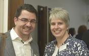 Parteienforscher Prof. Dr. Thorsten Faas und Kanzlerin Dr. Andrea Bör.