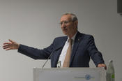 Menachem Ben-Sasson betonte die Gemeinsamkeiten der Religionen und regte an, Geschichte als Vorbild für die Gegenwart zu sehen.