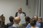 Professor Rainer Kampling, Direktor des Seminars für Katholische Theologie, begrüßte den Gastredner ebenfalls. Er hatte die Vorlesungsreihe 2013 initiiert.