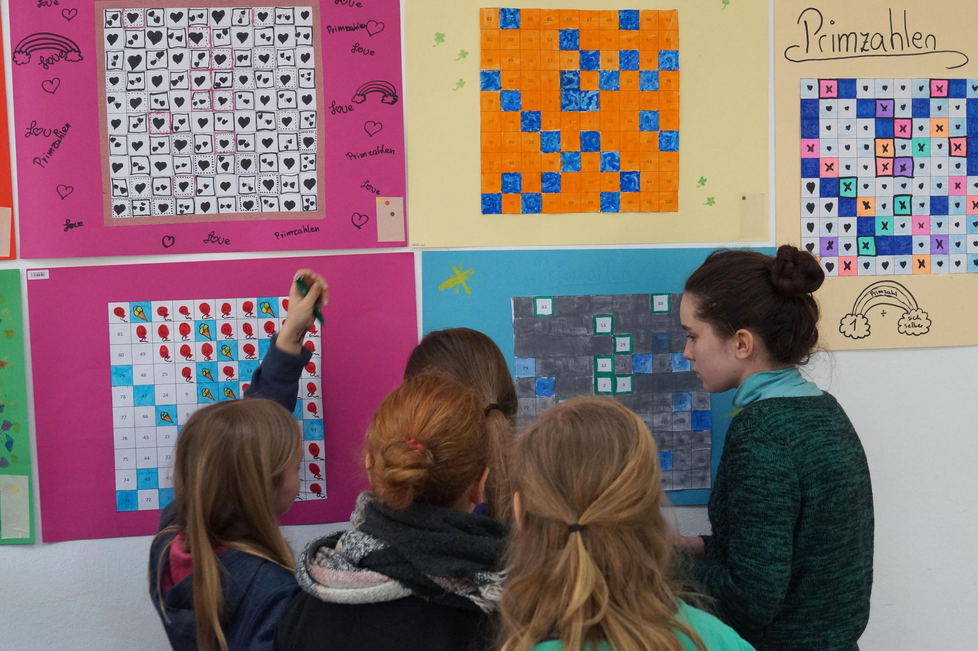 Der diesjährige Girls' Day findet am 26. April statt. Die Freie Universität bietet auch in diesem Jahr wieder zahlreiche Veranstaltungen für Mädchen an.