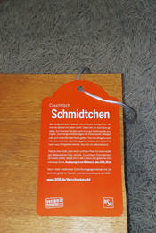 ... dafür einfach beispielsweise "Couchtisch Schmidtchen" und E-Mail-Adresse auf einen Zettel schreiben und in die Los-Box stecken.