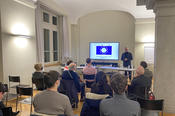Die Veranstaltung in Zürich wurde gemeinsam mit der Universität Zürich, einem strategischen Partner der Freien Universität, organisiert. Herbert Grieshop, Leiter der Abteilung Internationales der Freien Universität, moderierte das Panel.