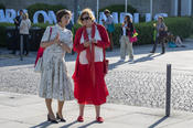 Wissenschaftssenatorin Ina Czyborra (r.) tauschte sich mit der WZB-Präsidentin Jutta Allmendinger (l.) aus. Der Freien Universität wünscht die Senatorin, „dass sie ihre Vielfalt und Kreativität erhält. Und ihren Kampfgeist und Gestaltungswillen.“