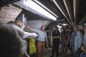 Führung u.a. durch die Versorgungsgänge der Schaugewächshäuser mit Thorsten Laute, dem technischen Leiter des Gartenbetriebs im Botanischen Garten Berlin