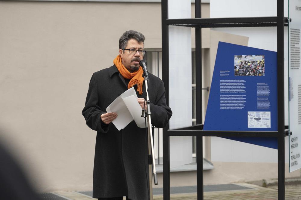 Bernd Ladwig ist Professor für politische Theorie und Philosophie