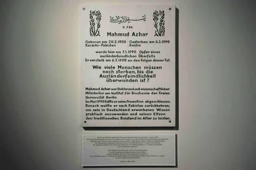 Gedenktafel für Mahmud Azhar.