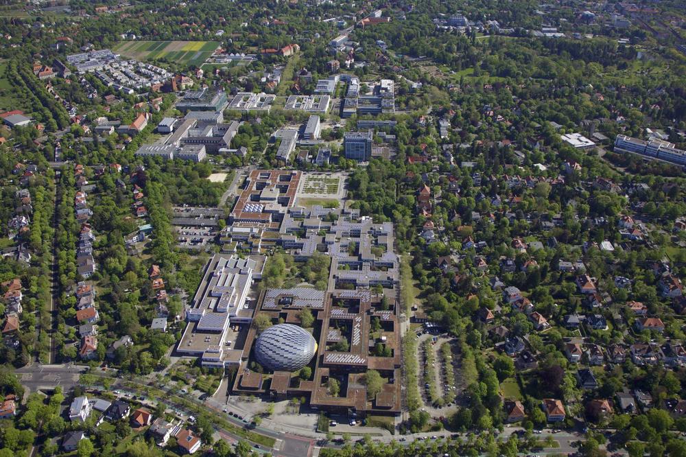 Blick auf den Dahlemer Campus der Freien Universität Berlin.